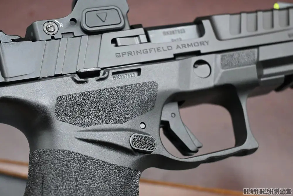 斯普林費爾德兵工廠公司“方陣”4.0FC手槍 格洛克19X的精神續作 - 
