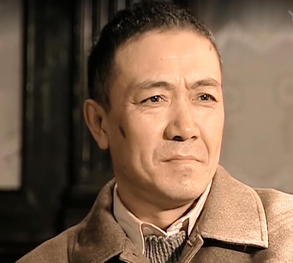 《亮剑》原著大结局：孔捷感念丁伟高瞻远瞩，惋惜李云龙英年早逝_腾讯新闻