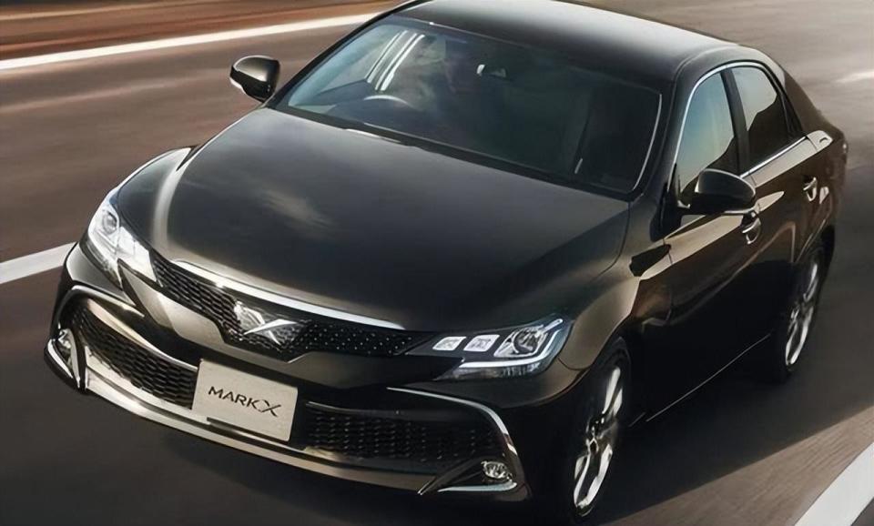 丰田"锐志gr"版正式复产,首配鹰眼大灯-腾讯新闻