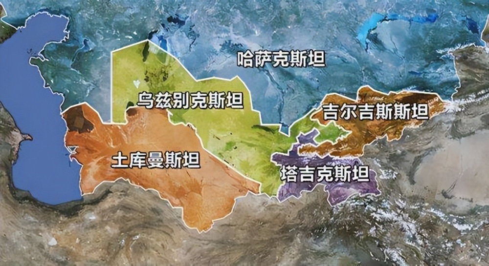 由俄联邦下属的"自治共和国"升级成了和俄罗斯平级的加盟共和国—哈