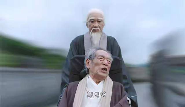 78歲戲骨逐夢演藝圈，娶小37歲的妻子生兒育女，王奎榮成配角傳奇 - 