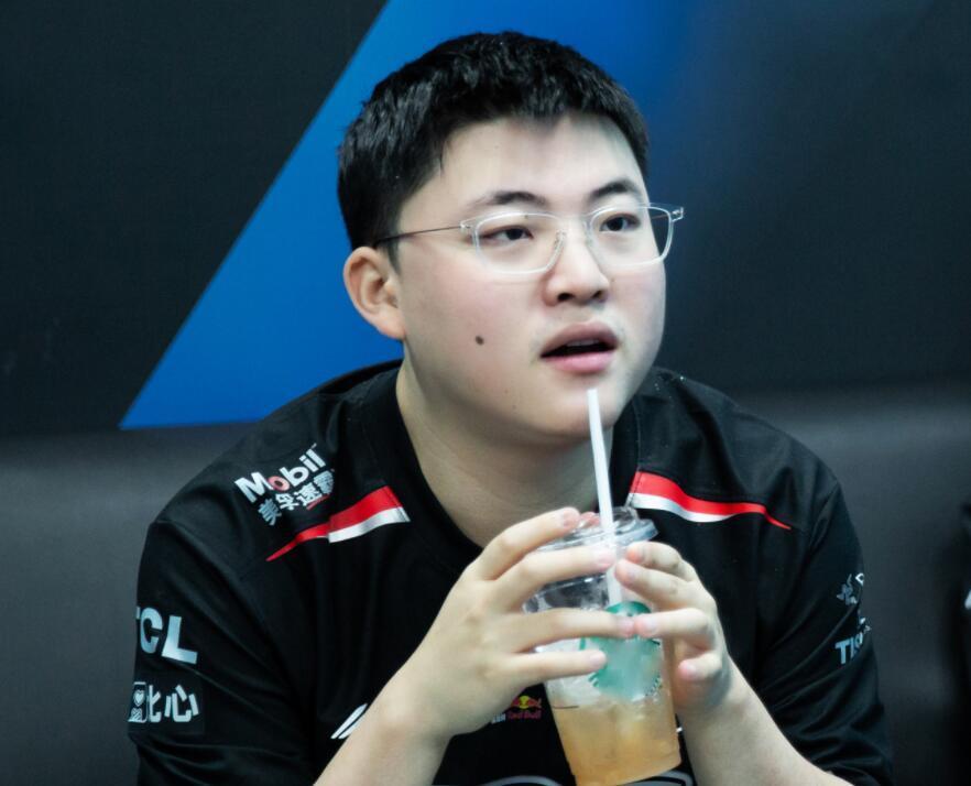 uzi又一黑料被曝光复出目的不为拿冠军edg也是受害者