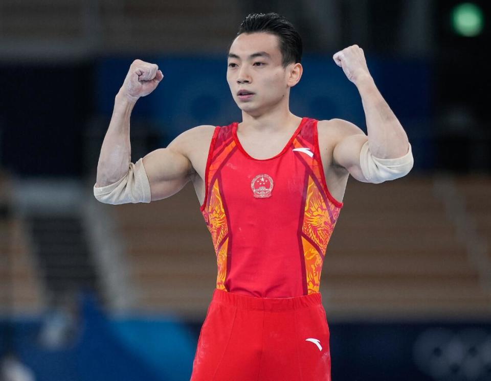 体操世界杯巴库站预赛中国队三项第一 邹敬园力拼双项肖若腾自由操失