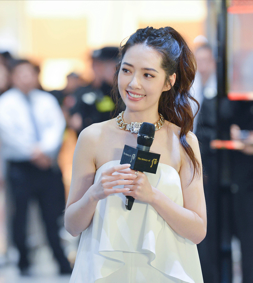 40岁郭碧婷现状:4大欲望被满足,甘愿做乖乖女,向太真是好手段