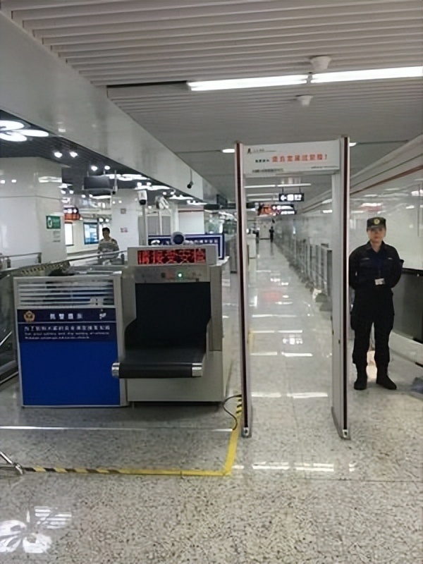 很多国家地铁都不安检,我们是世界上最安全的国家为什么还要安检_腾讯