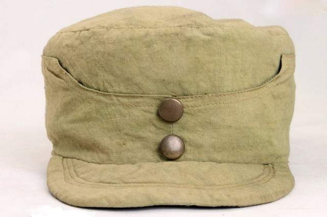 抗战年代国军警卫员身上的十大件