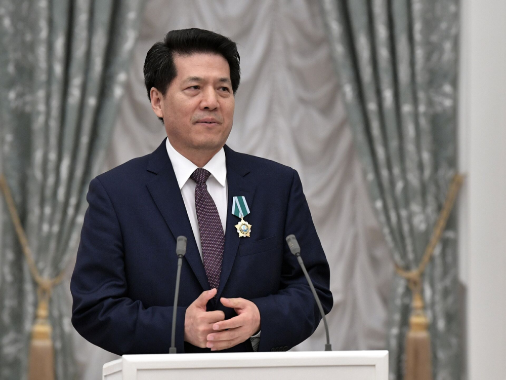 英率先送乌远程导弹车臣火速增援前线中国特使将赴乌开始斡旋