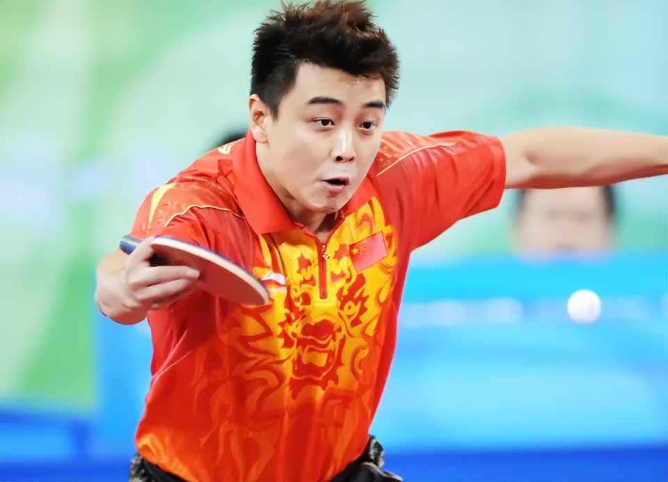 王楚钦谈成长往事:小时候特别喜欢王皓,差点改打直拍