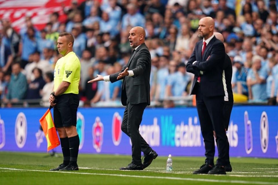 滕哈赫2年获2冠!足总杯不是救命稻草,或重蹈范加尔8年前覆辙