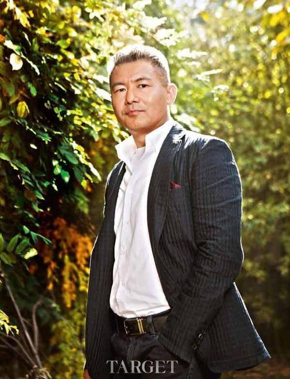 那英老公辟谣出轨，夫妻二人事业独立感情成谜，3家关联公司均已注销_腾讯新闻