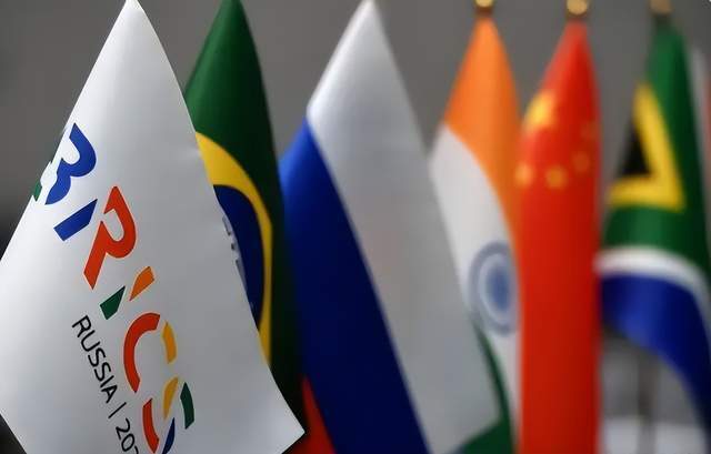 金砖国家挑战美国卢拉当着全世界的面呼吁去美元耶伦很担忧