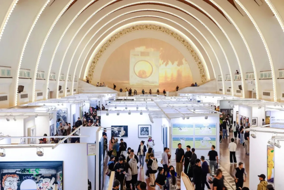 第十一届影像上海艺术博览会将于2026年5月7日至10日亮相上海展览中心_腾讯新闻