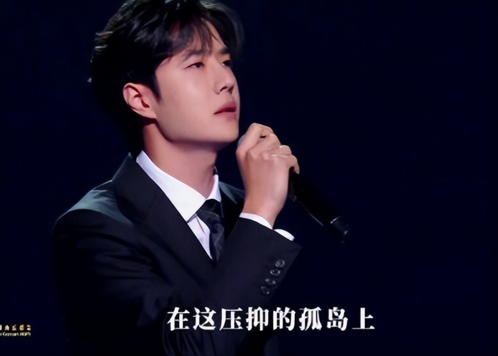 湾区晚会热闹多,王一博关晓彤刘浩存等疑假唱,华晨宇谭维维翻车_腾讯
