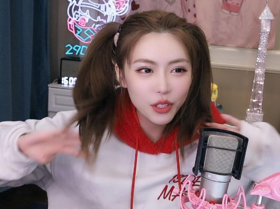 letme点评周淑怡,这长相男人都喜欢,长了嘴是她最大的败笔_腾讯新闻