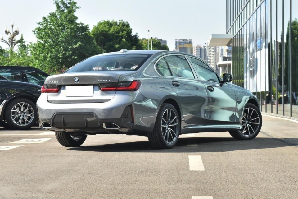 养一台宝马325li一年需要多少钱?家用成本到底高不高?