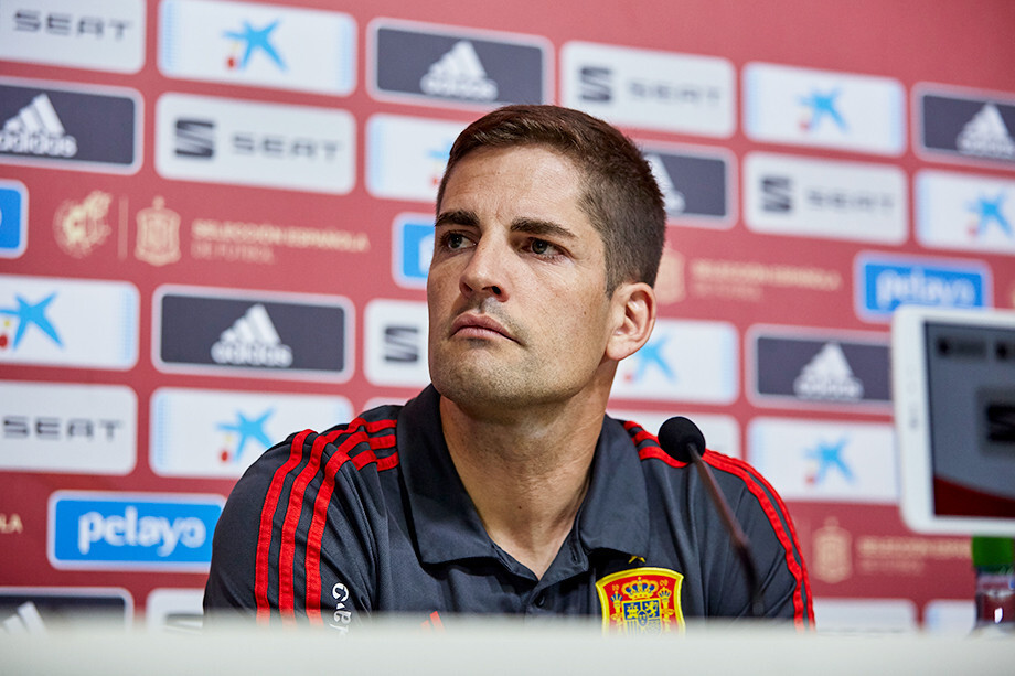 2019年离开西班牙国家队后,莫雷诺曾经在法甲的摩纳哥以及西甲的