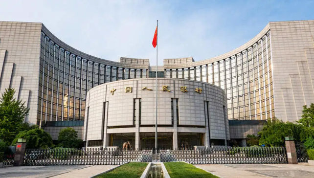 央行：6月15日将开展6000亿元6个月买断式逆回购操作