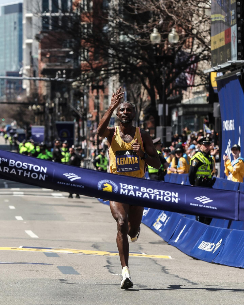 波马故事2024 | 全能战士强势卫冕_腾讯新闻