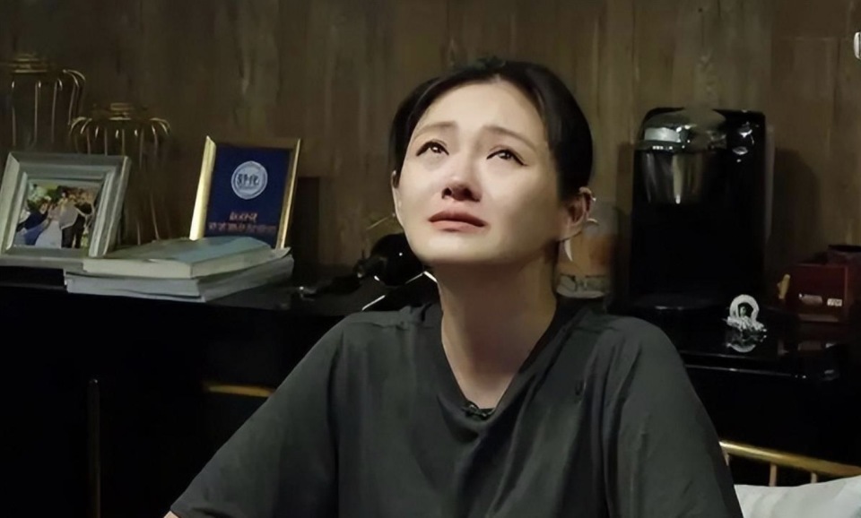 离大谱!大s不送孩子上学,导致孩子旷工太多被踢出学校