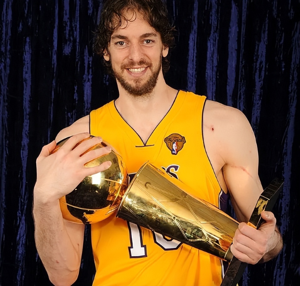 被最水状元耽误的01届选秀,原来这么强!