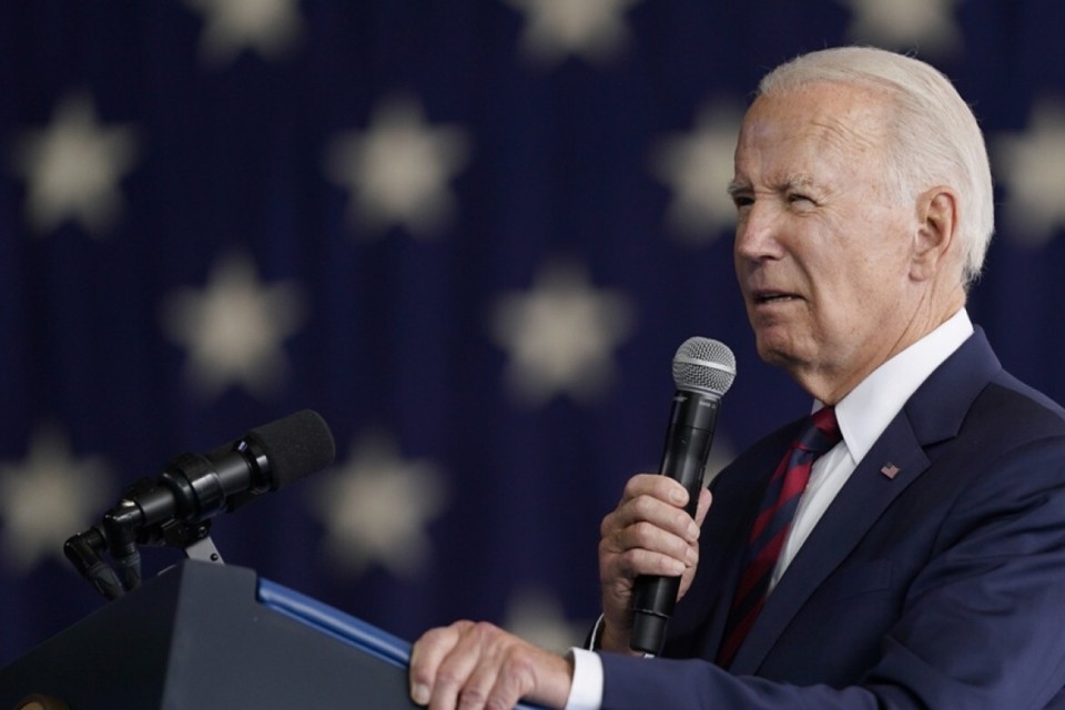 鸡对鸭讲,佐科要求美国实现加沙停火,拜登却拉拢印尼应对中国_腾讯