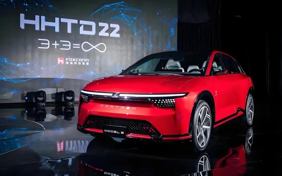 Model B即将量产！NEDC续航500km，零百加速3.9秒_腾讯新闻