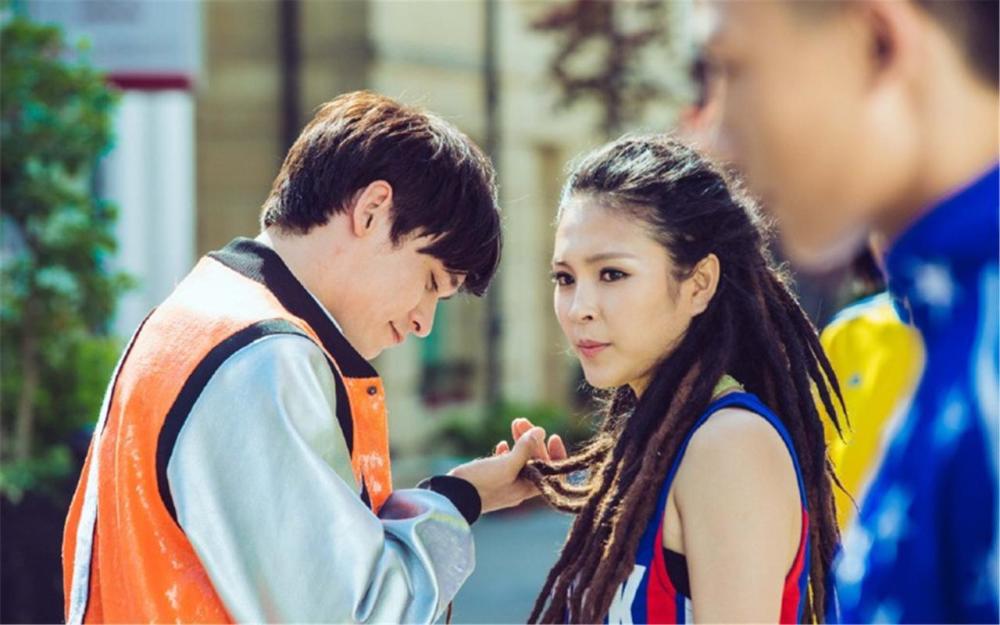 张恒远去世:留下妻子毕夏和半岁的儿子,36年人生有笑有泪_腾讯新闻