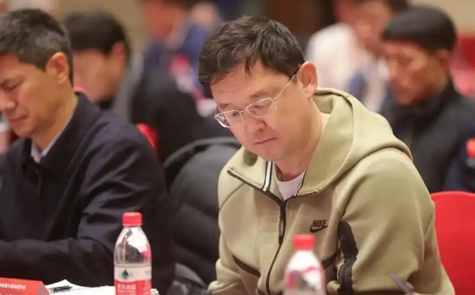 孙继海：中国球迷太伟大了！我完全不关注苏超，它只能带动文旅 