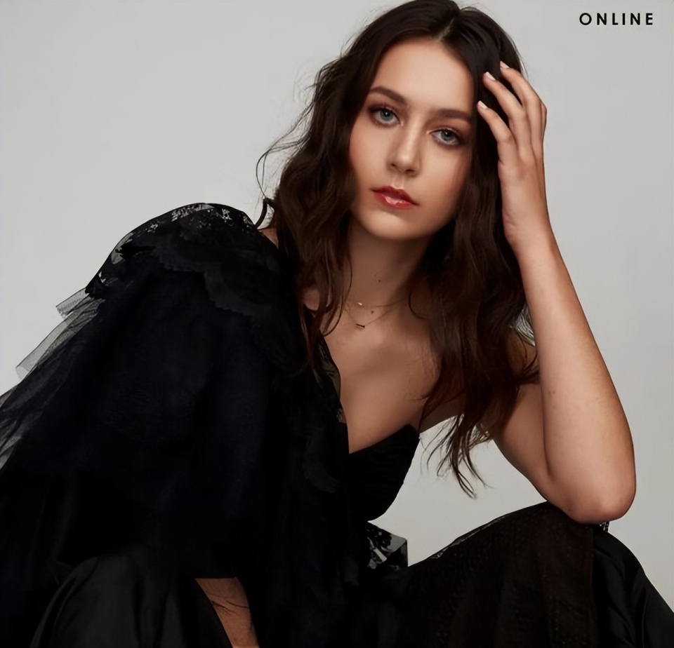 凯瑟琳·纽顿:背景雄厚的好莱坞女星,轻松夺走蚁人女儿一角