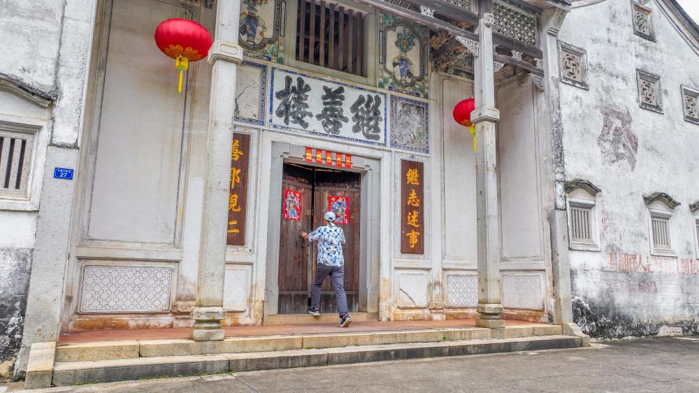 广东最具特色的客家民居，桥溪继善楼，古建筑艺术的重要代表之一_腾讯新闻