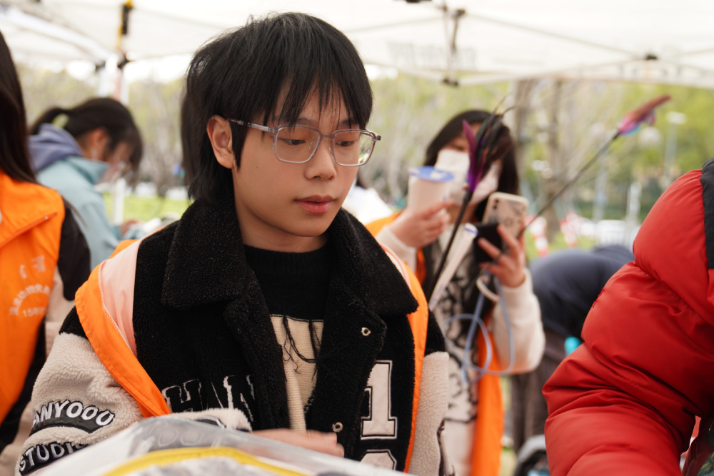 梦泪亲自邀请钟意试训,钟意透露21年跟ag错过,加盟概率极大_腾讯新闻