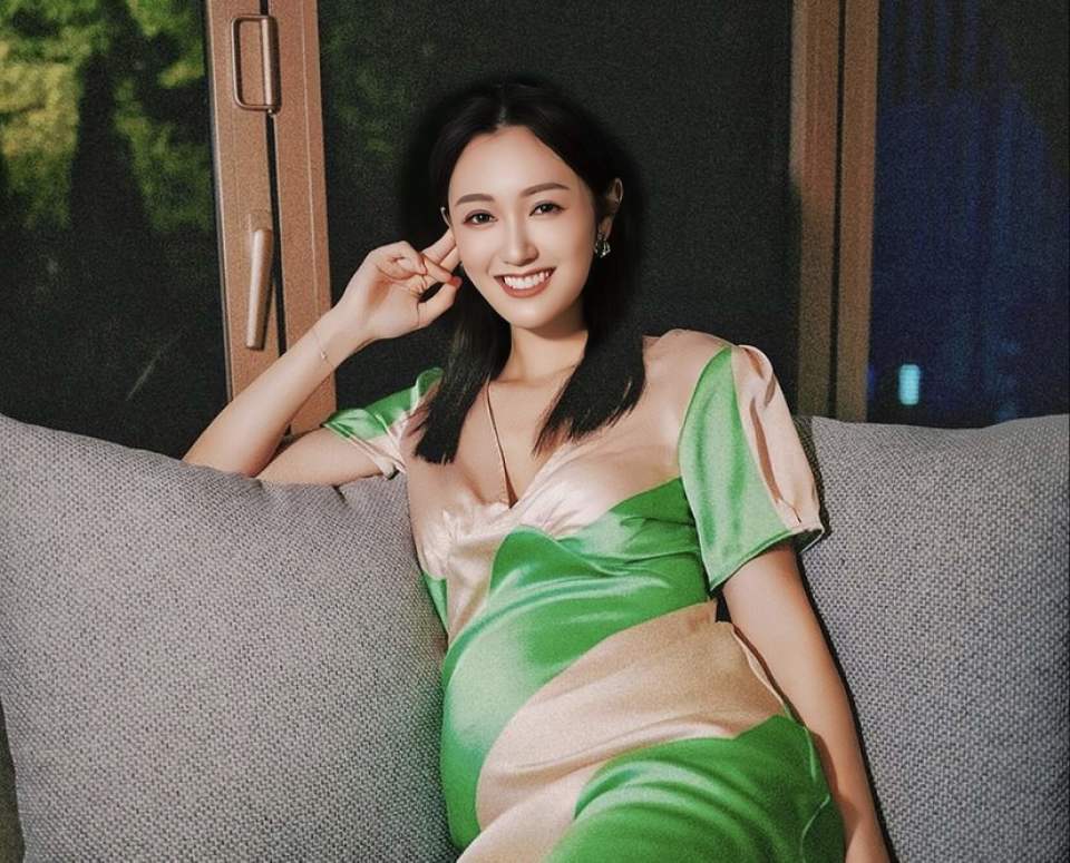 tvb富家女张宝儿怀孕8个月,孕肚不明显,被网友猜测要生男孩_腾讯新闻