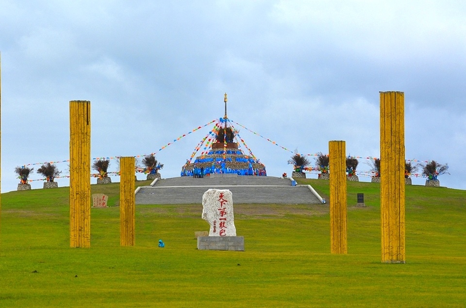 行摄大草原:巴彦呼硕《敖包相会》