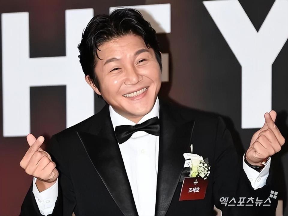 ",引起了很多韩国网友得到关注.这句话成为曹世镐的口头禅,他也被称为