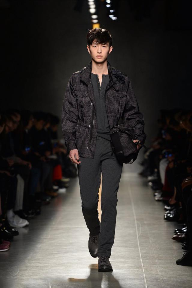 雎晓雯承认与金大川结婚夫妻平均身高超182cm上个月就已登记