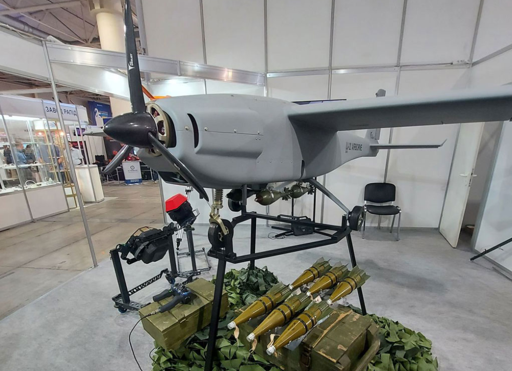 uj-22