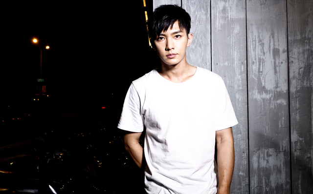 曝炎亚纶对私密影片外流的态度,是庆幸没有露脸,有很多暧昧对象-腾讯