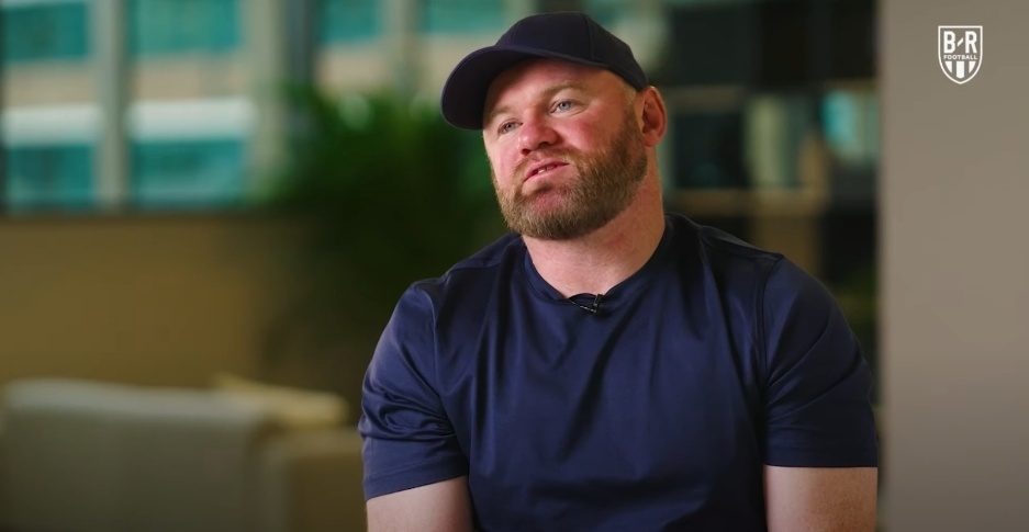 隔空回应鲁尼?c罗连场破门后发文:又一粒进球,又一场胜利_腾讯新闻