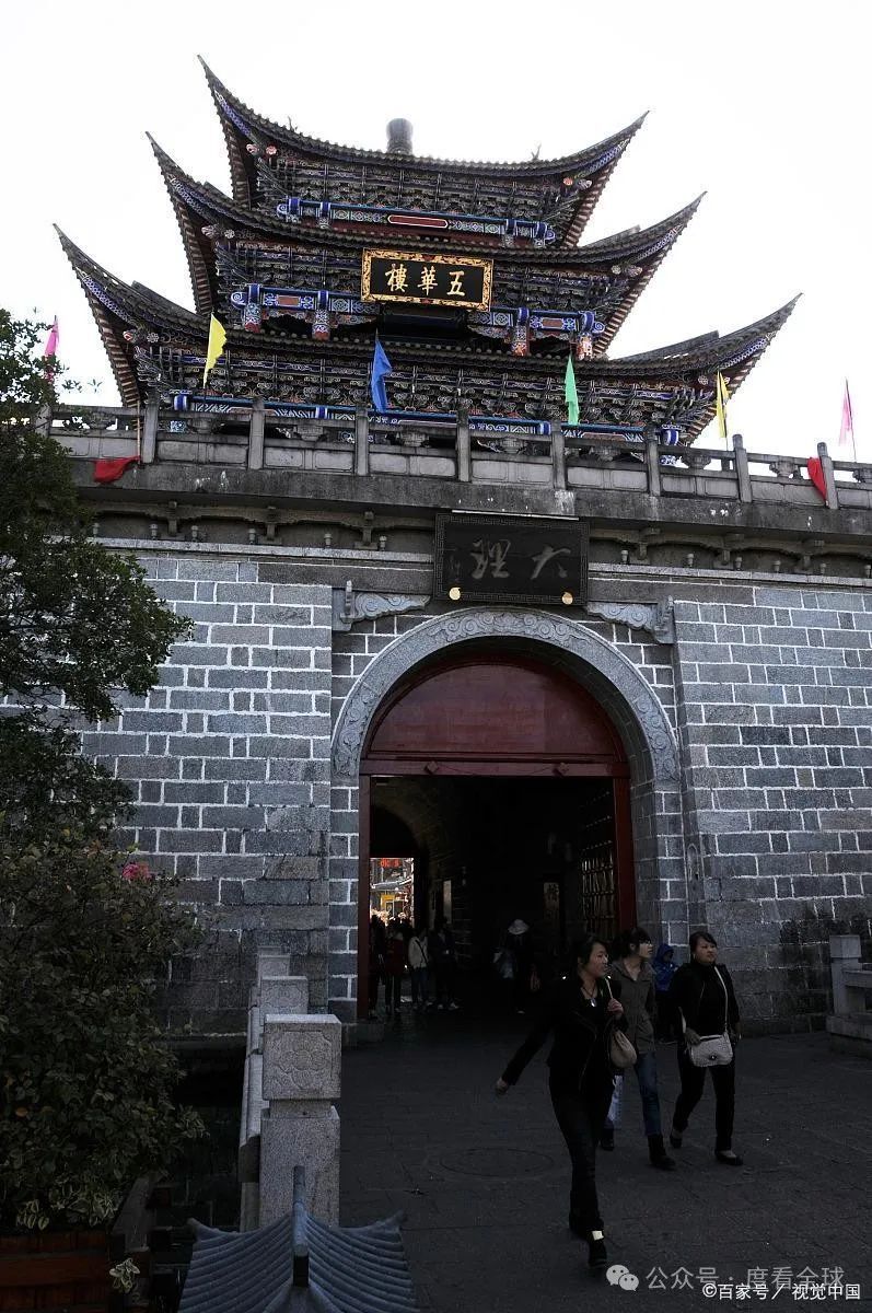 邂逅大理古城:一场时光之旅,带你穿越历史的尘埃!