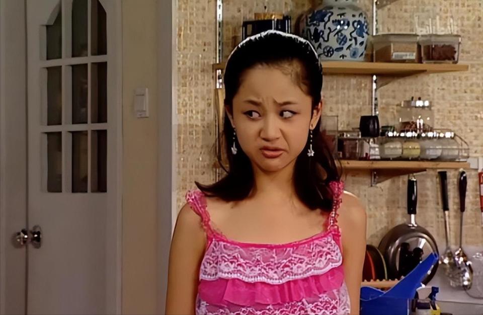 《家有儿女》20年:爸妈频陷争议,儿子们淡出,只有女儿杨紫成顶流