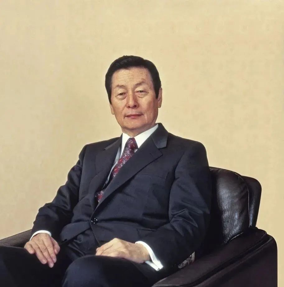 三星财阀要交12万亿遗产税,卖股票都难凑!