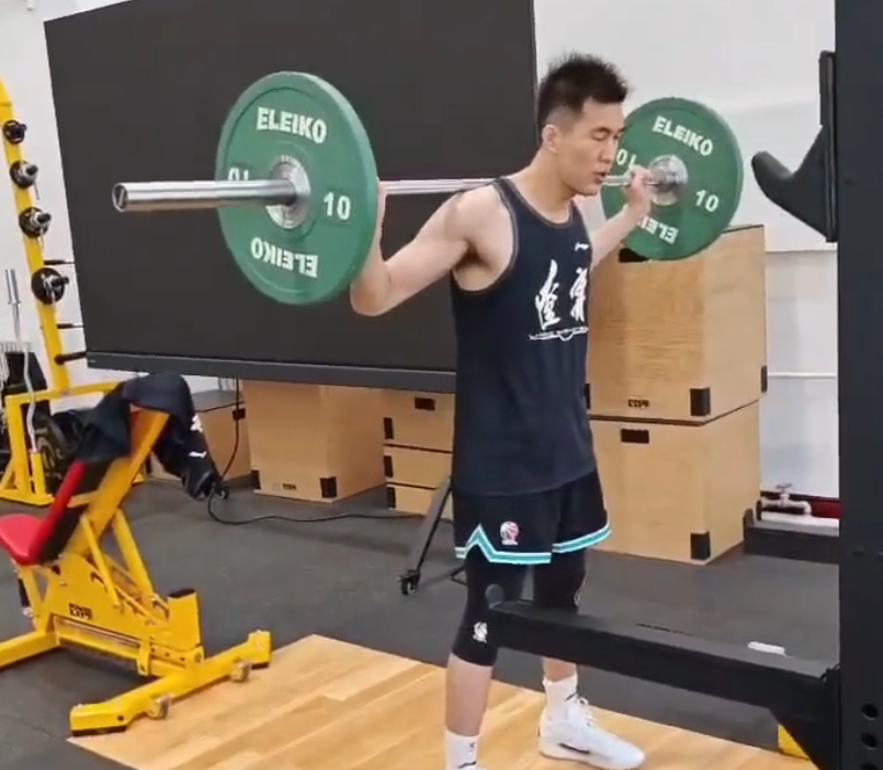 缺席辽沪热身赛,郭艾伦公布康复训练,复出计划持续推迟!