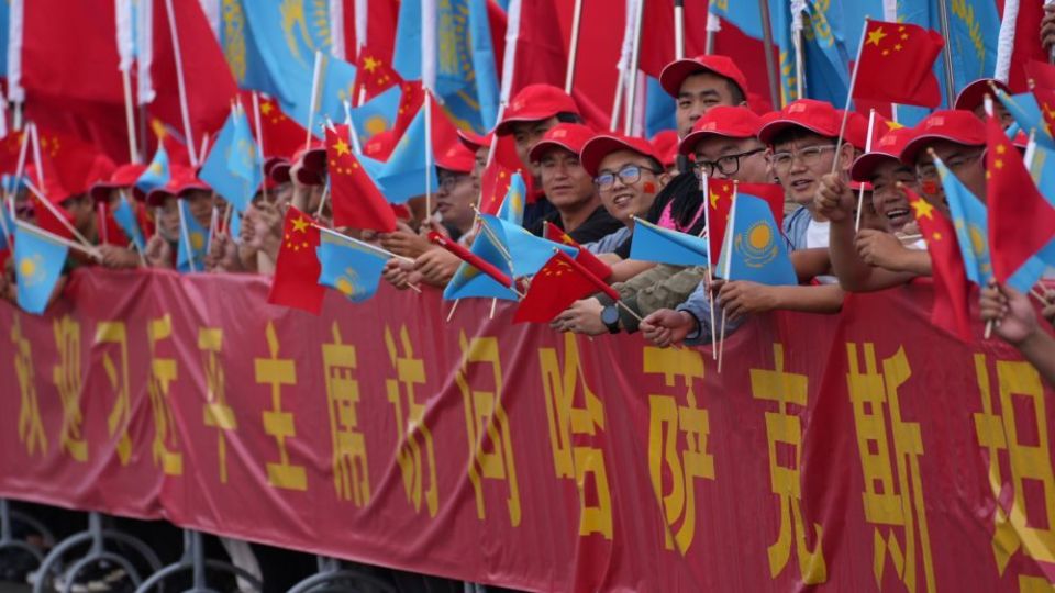 知乎精選：2024新澳彩47開獎記錄高清大圖｜習(xí)近平抵達阿斯塔納 受到熱烈歡迎