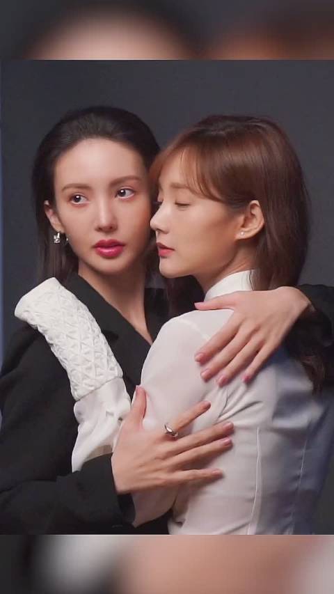 不过没关系,李一桐不缺资源.