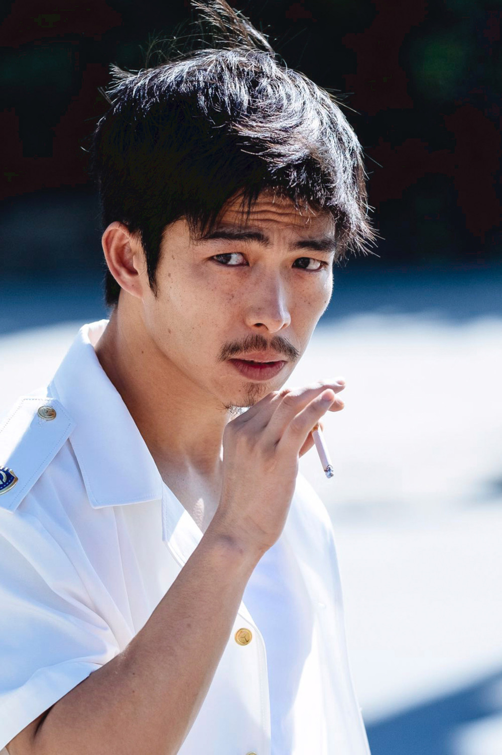 平遥这一夜,获得首个影帝,41岁的章宇再次令人刮目相看!_腾讯新闻