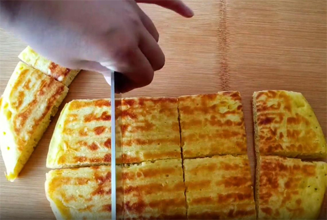 641