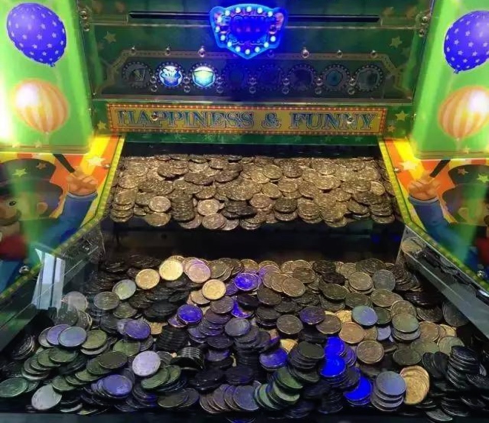 柏青哥”线上电子化：日本300万赌徒的“电子鸦片”，为何越禁越火？-腾讯新闻