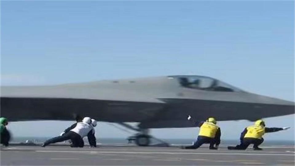 ����������֡��ͣ���� ��������ǿ�����ս