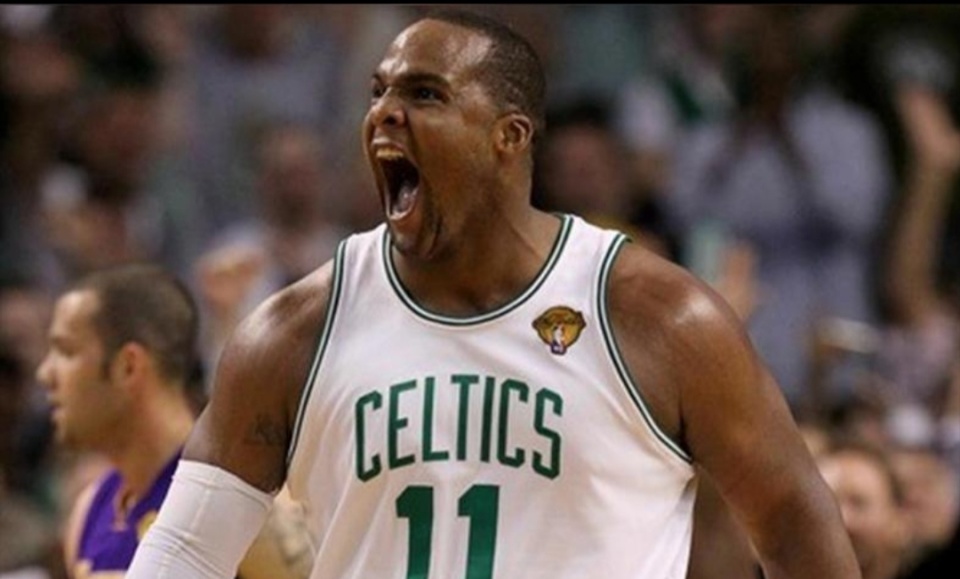 大宝贝戴维斯找到新工作扛摄像机拍成人大片球迷称与坎贝奇很搭