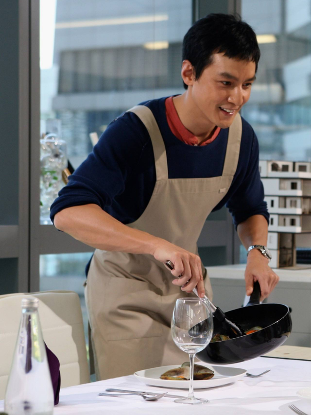 ������Ľ��ձ��ع� ��ǽ����и��������������ȥ��Զ